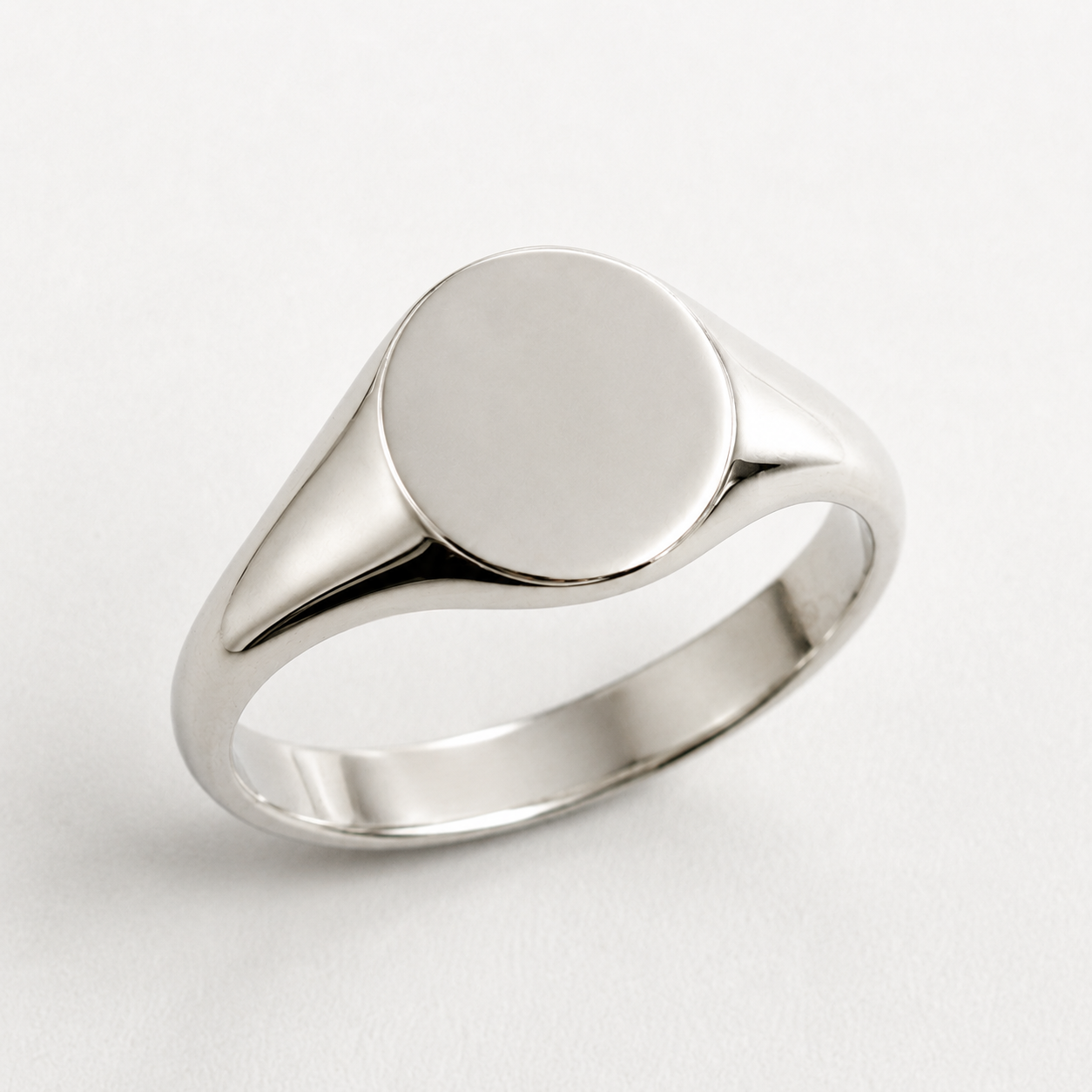Genuine Solid 9ct 9K 375 Yellow Gold Oval Signet Ring 9mm x 7mm - Choose your size