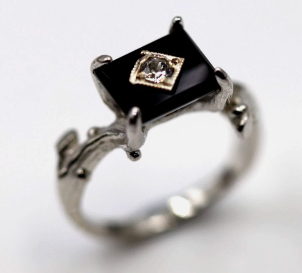 Genuine Size L Sterling Silver 925 Black Onyx Vine, Thorn Ring