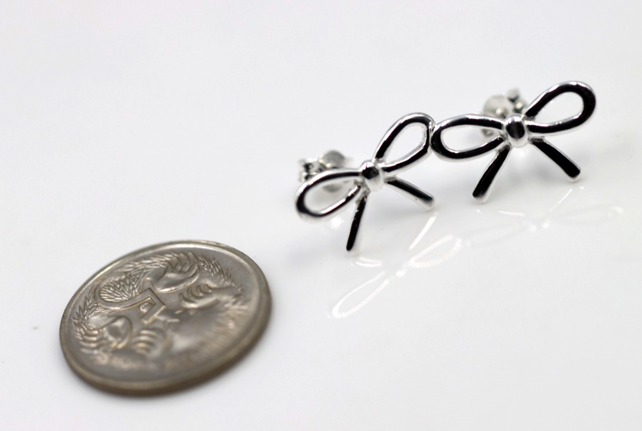 Kaedesigns, Sterling Silver 925 Bow Stud Studs Earrings