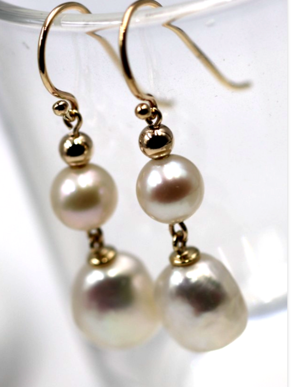 Genuine 9ct 9k 375 Yellow Gold Freshwater Cultured Pearl Baroque Pearl Earrings
