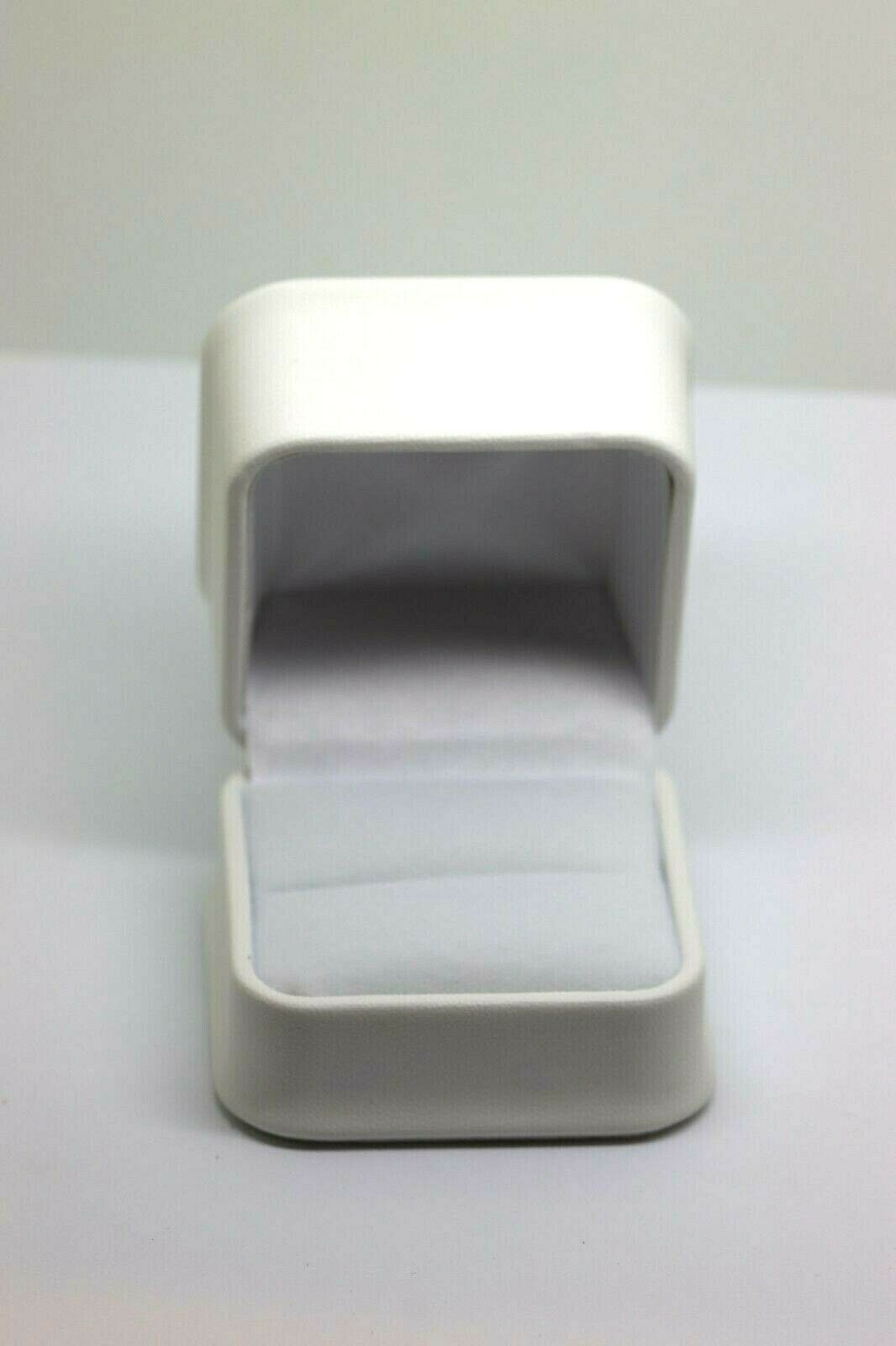 Brand New Leatherette White Jewellery Gift Display Presentation Ring Box