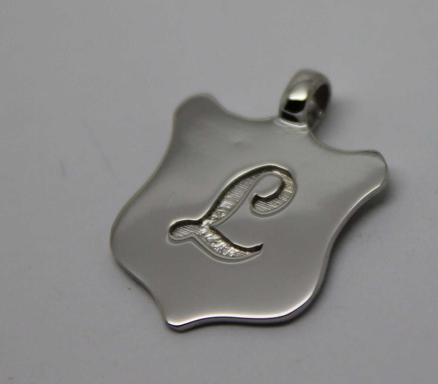 Kaedesigns, New Genuine 9K 9ct Yellow, Rose or White Gold Shield Pendant With Your Initial