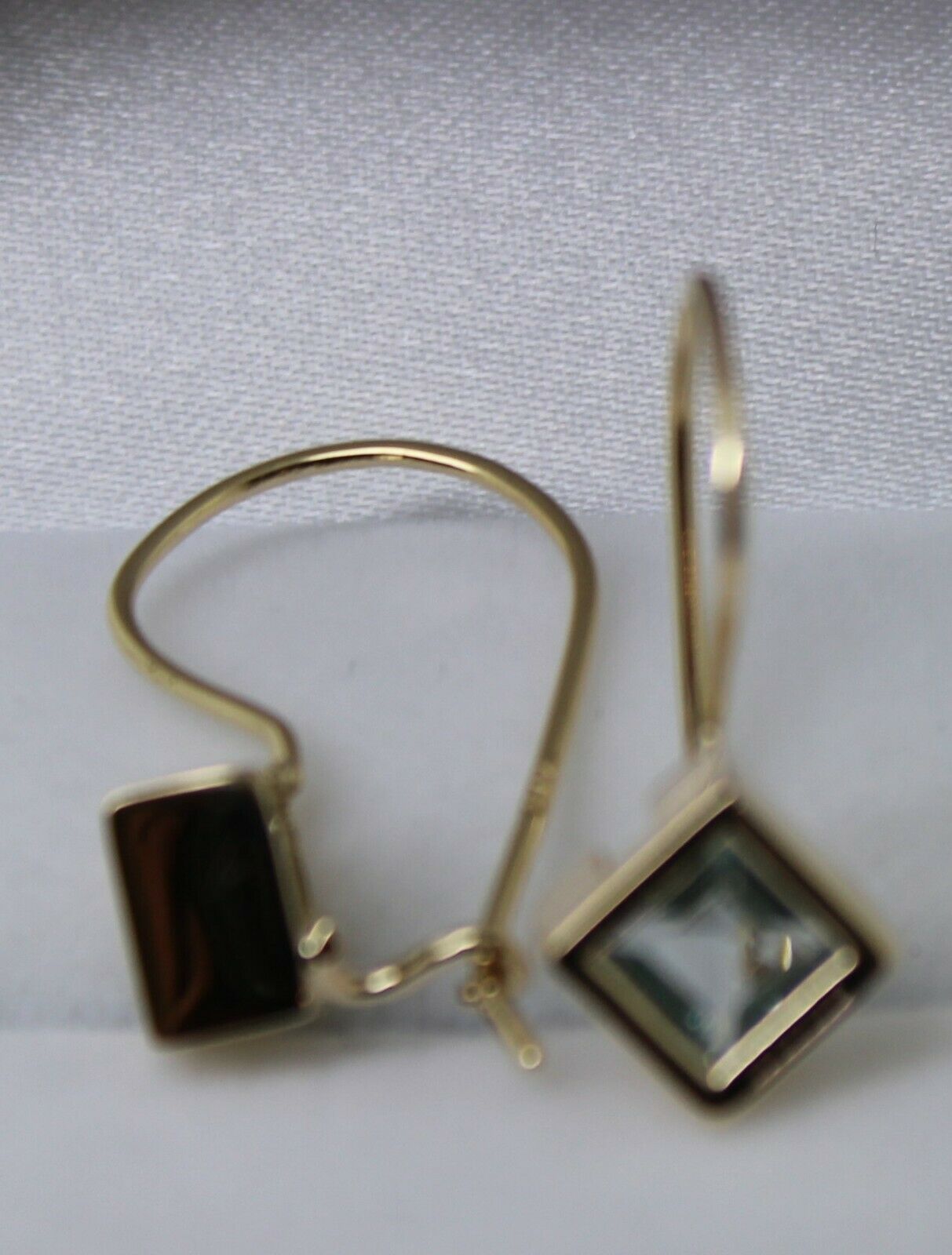 Kaedesigns New 9ct 9k Yellow Gold Light Blue Stone Earrings