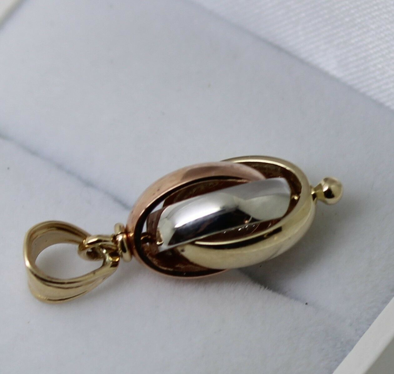 Kaedesigns New 9ct 9k Yellow Rose & White Gold Oval Belcher Pendant