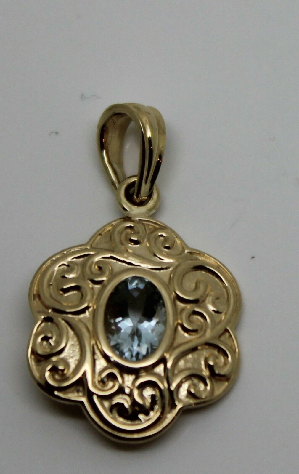 Genuine 9ct 9k Yellow Gold Antique Aquamarine Filigree Pendant