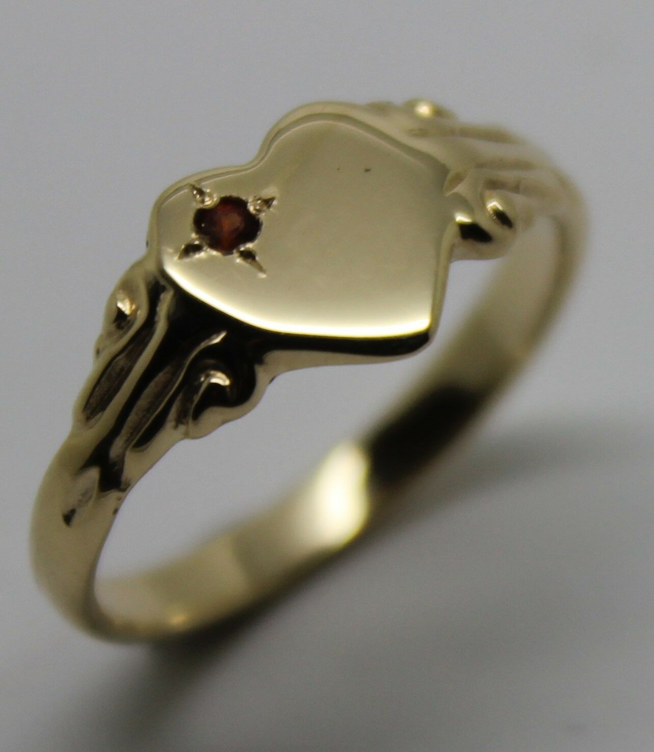 July Birthstone 9ct Yellow Gold 375 Red Ruby Stone Heart Signet Ring