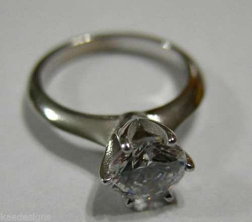 Kaedesigns, New Genuine 9ct Solid White Gold Claw Set Ring Size N