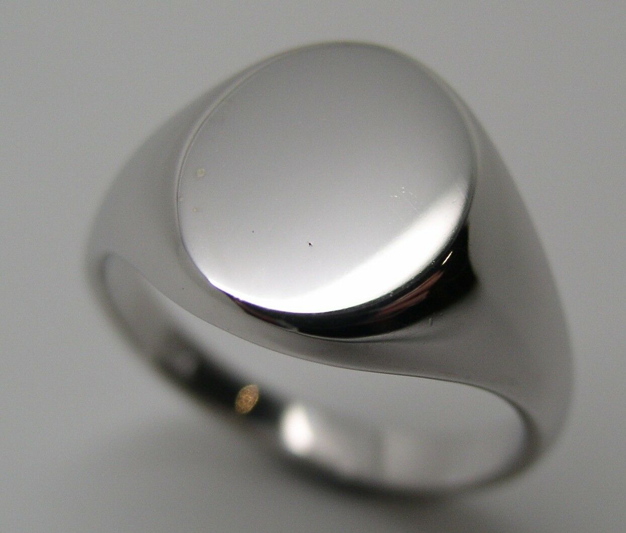 Kaedesigns, New Genuine Sterling Silver Full Solid Oval 12mm x 13mm Heavy Signet Ring in your size