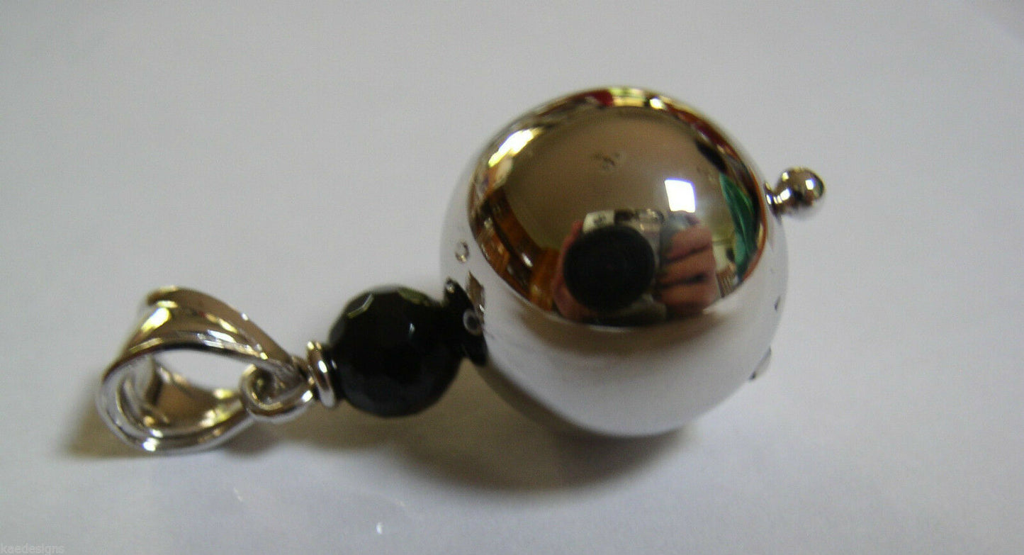 Kaedesigns Genuine New Extra Large Size 9ct White Gold Oval 16mm Ball Pendant