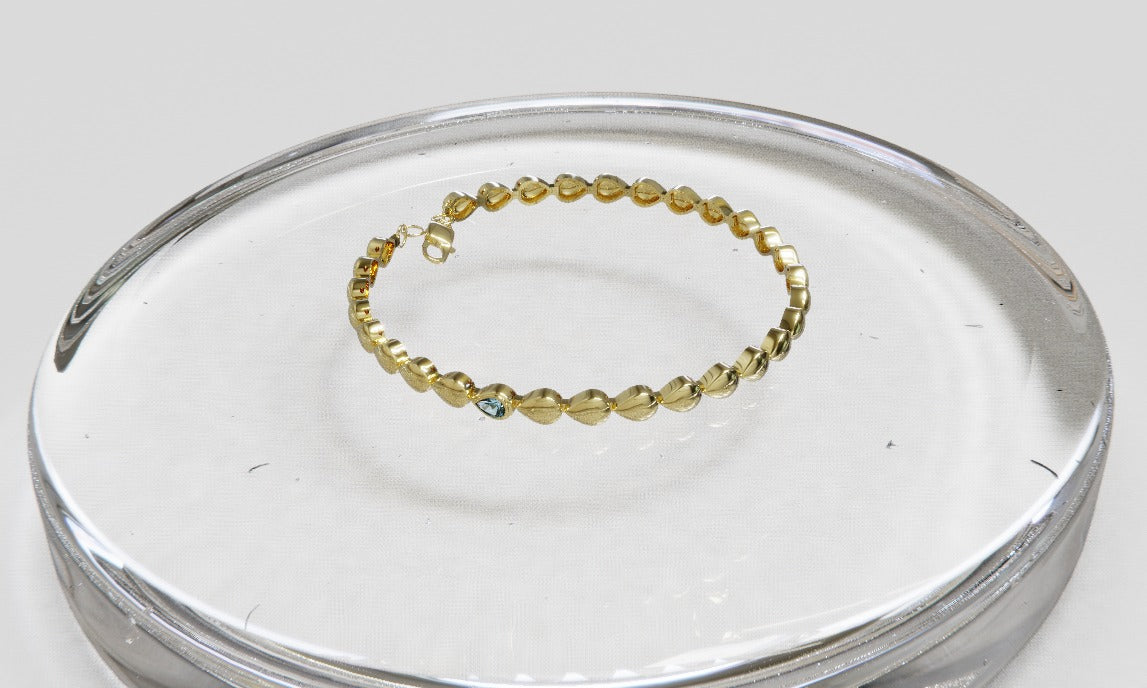 Genuine 9ct 9k 375 Yellow, Rose or White Gold Pear Blue Topaz Bracelet