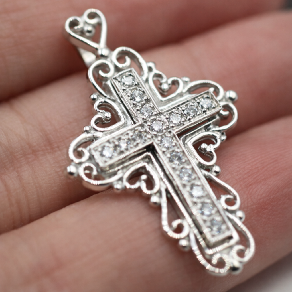 0.48cts Genuine 18ct 750 White Gold Diamond Cross Filigree Pendant