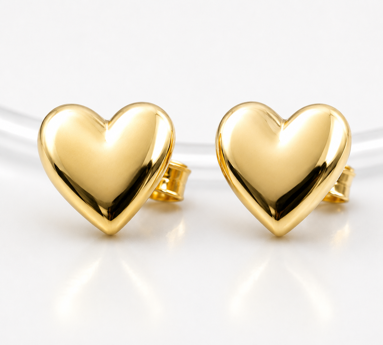 Kaedesigns 9ct 9K 375 Solid Yellow, Rose or White Gold Stud Small Heart Earrings