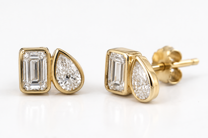 9ct Yellow Gold Toi et Moi Bezel-Set Lab Diamond Stud Earrings – 1.00ct TDW