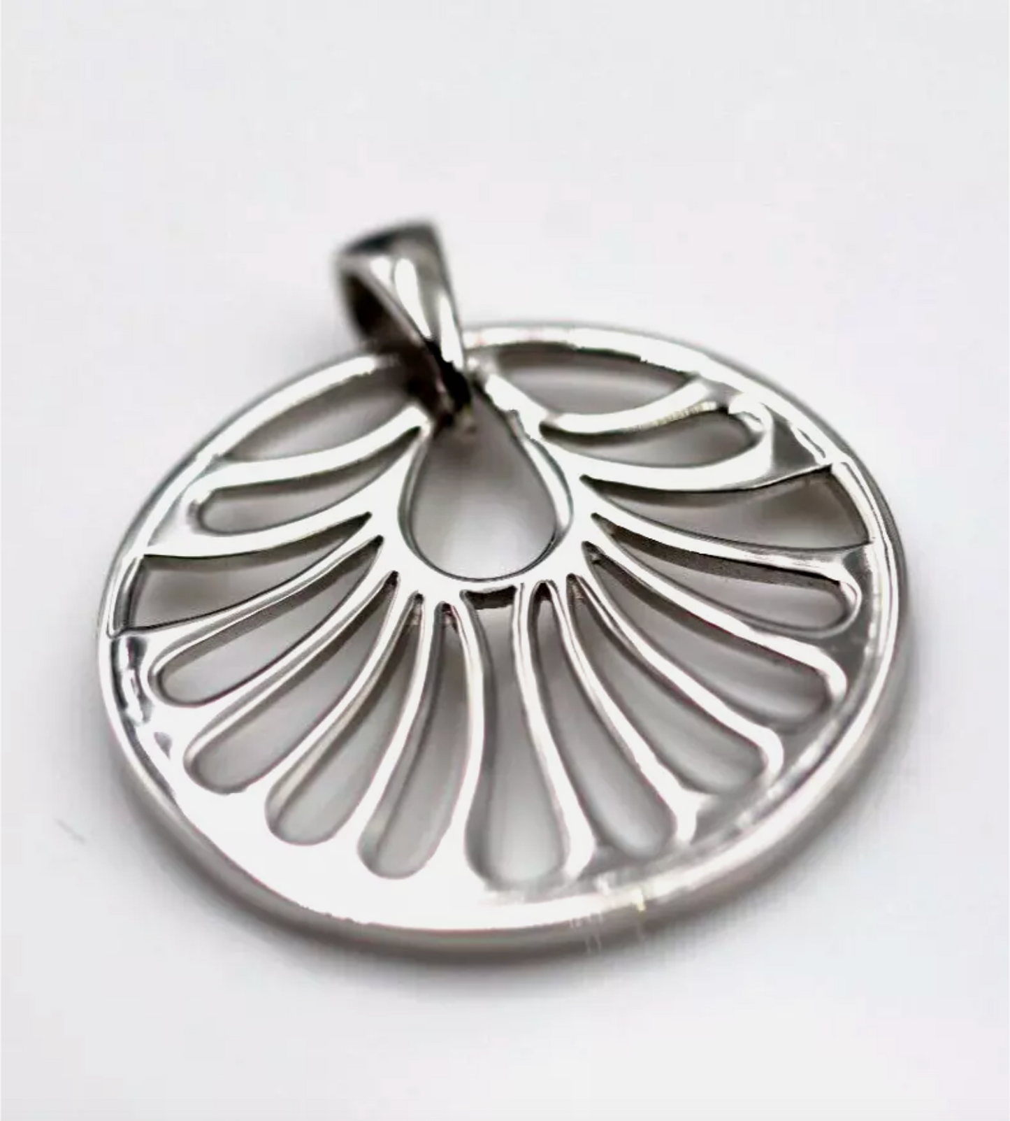 Sterling Silver 925 Circle Cut Out Pendant + 50cm Necklace Chain