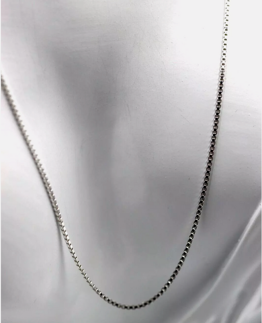 Sterling Silver 925 Venetian Box Chain Necklace 50cm 3.58grams