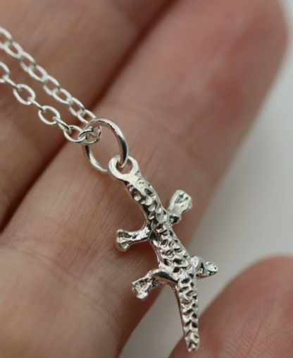 Sterling Silver 925 Lizard Pendant Charm + 45cm Necklace Chain