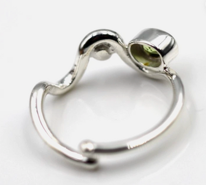 Size P Sterling Silver 925 Oval Peridot Bezel Set Fancy Ring