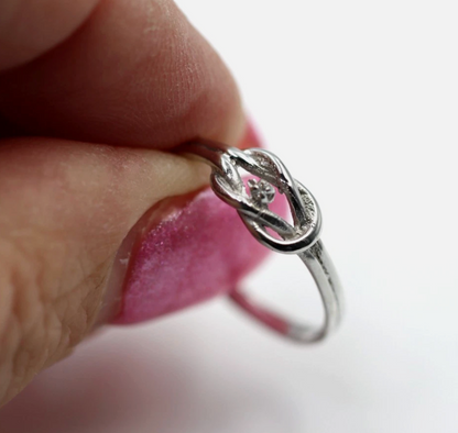 Genuine New Sterling Silver 925 Infinity Diamond Knot Ring Size N / 6.5