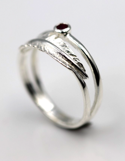 Genuine Size R Sterling Silver 925 Feather Ruby Ring
