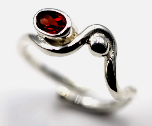 Size O Sterling Silver 925 Oval Garnet Bezel Set Fancy Ring