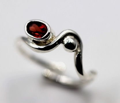 Size O Sterling Silver 925 Oval Garnet Bezel Set Fancy Ring