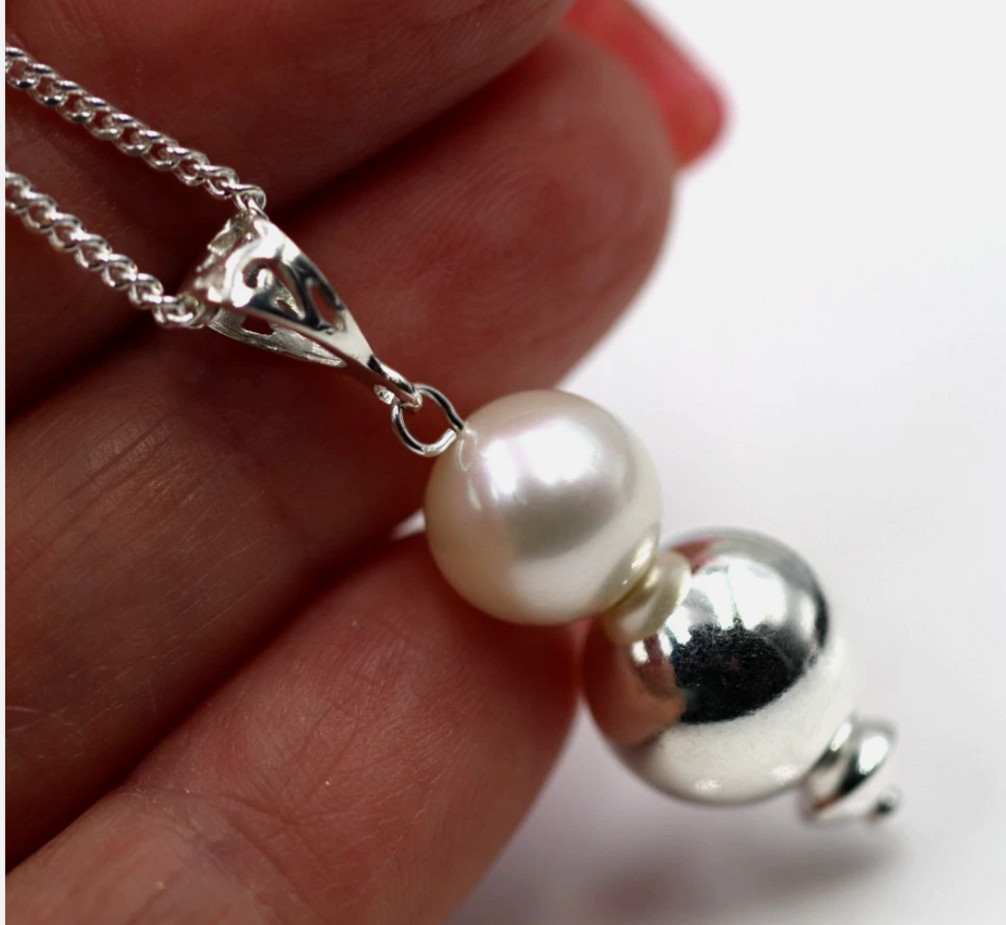 Sterling Silver 925 Freshwater White Pearl Ball Pendant + 50cm Chain