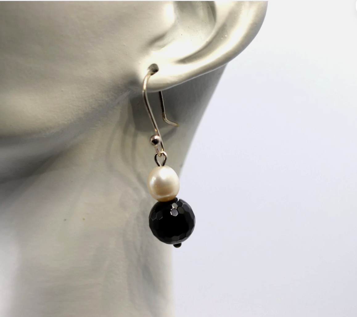Sterling Silver 925 Freshwater Oval Pearl + Onyx Ball Earrings