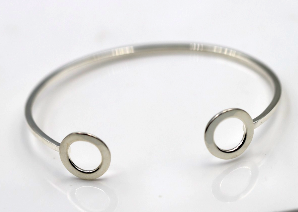 Solid Sterling Silver 925 1.8mm Wide Open Circle Bangle 60mm Oval