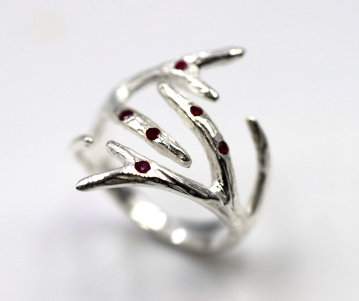 Size O / 7 Sterling Silver 925 Ruby Set Thorn Branch Ring