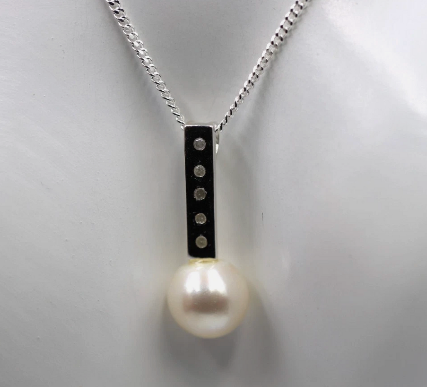 Sterling Silver 925 Diamond Freshwater White Pearl Pendant + Chain