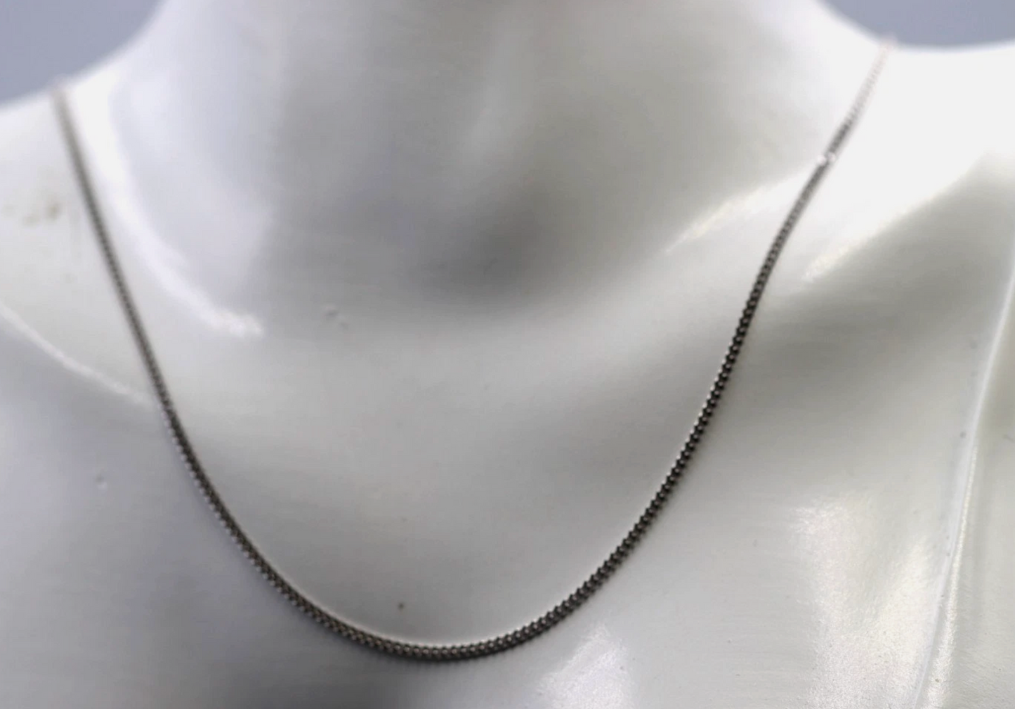 Genuine 9ct 9k 375 White Gold Diamond Cut Curb Necklace / Chain 2.5grams 40cm