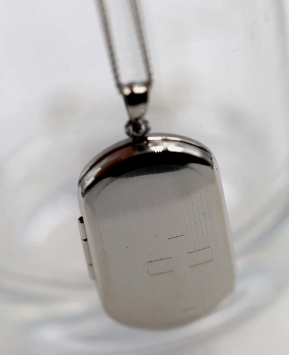 Sterling Silver 925 Dog Tag Style Locket Engraved Cross & 55cm Chain
