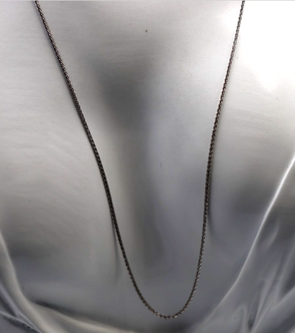 18ct 18K White Gold Fine Spiga Wheat Chain Necklace 3.1grams 55cm