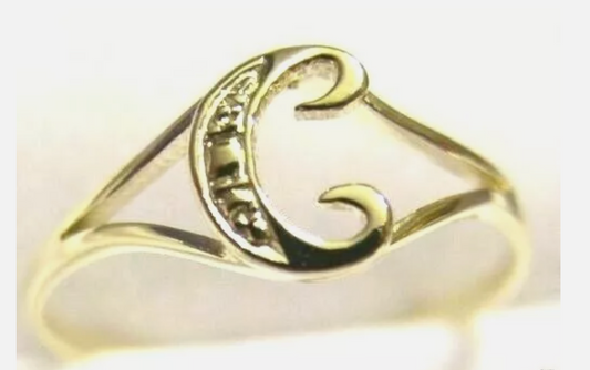 Kaedesigns 9ct 9K 375 Yellow gold initial C ring - Size Q