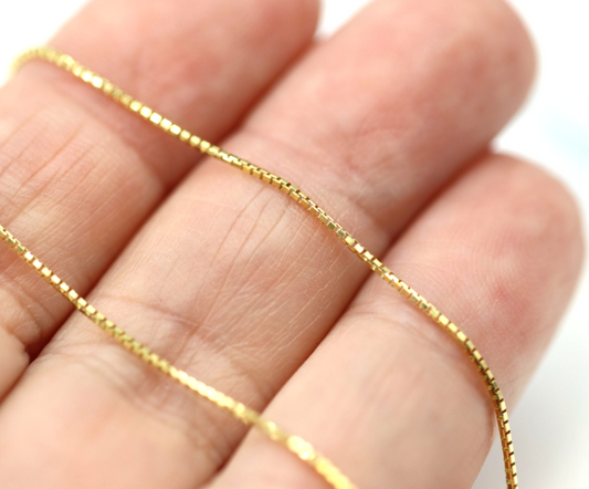 Genuine 18ct 18k 750 Yellow Gold Fine Box Chain Necklace 45cm 2.26g