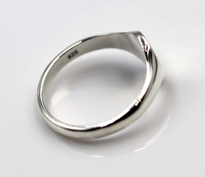 Genuine Sterling Silver 925 Signet Ring 9mm x 7mm - In your ring size