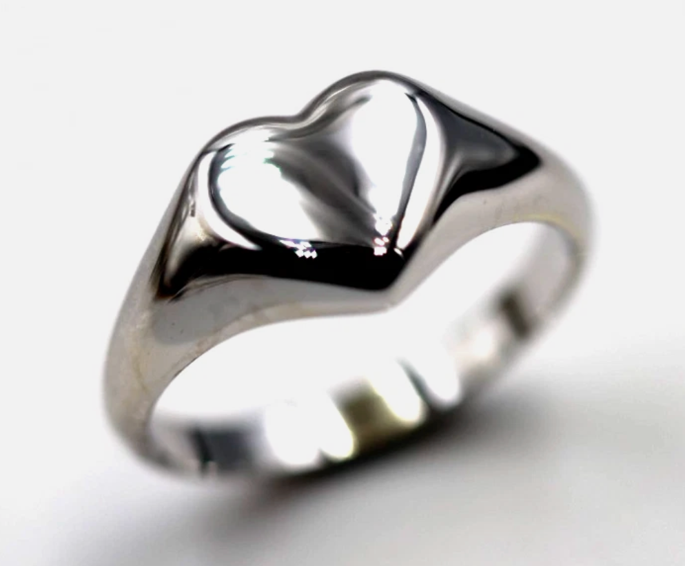 Kaedesigns, New Genuine New Solid 9ct Yellow, Rose or White Gold Heart Signet Ring Size J 1/2