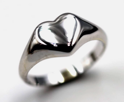 Kaedesigns, New Genuine New Solid 9ct Yellow, Rose or White Gold Heart Signet Ring Size J 1/2