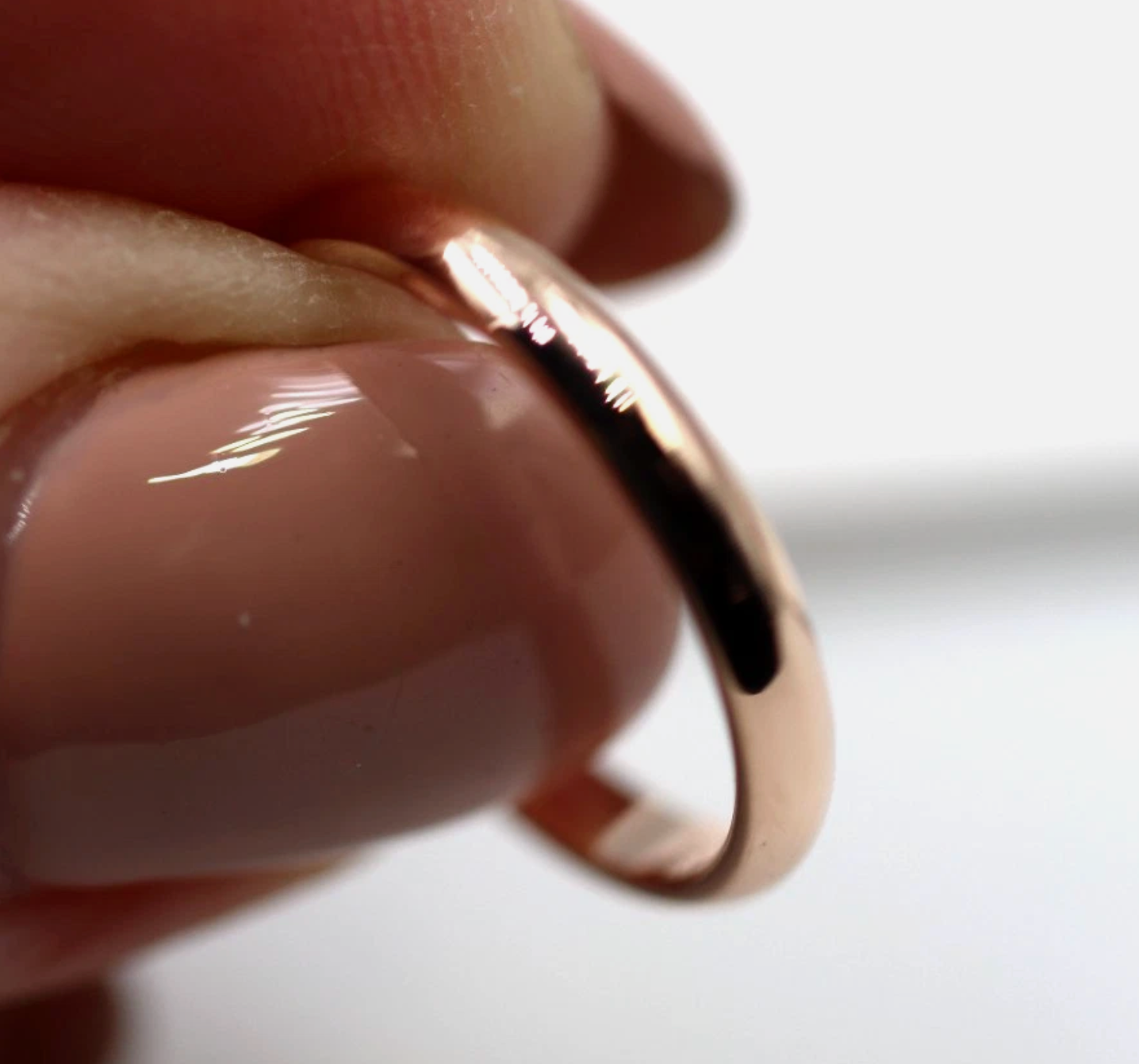 Genuine Solid 9ct Yellow, Rose or White Gold Wedding Band Ring 2.6mm