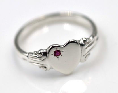 Kaedesigns New Sterling Silver 925 Heart Pink Sapphire Set Signet Ring