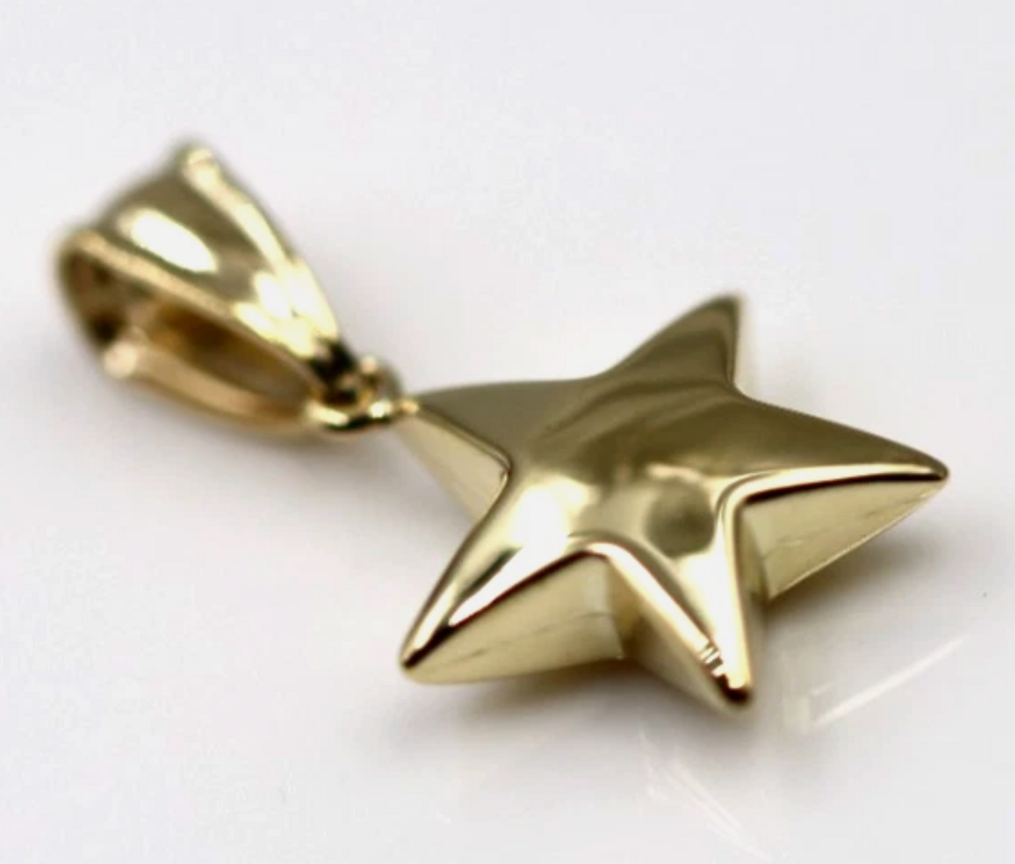 Kaedesigns New Genuine 9ct 9K 375 Yellow Gold Plain Star Pendant Charm