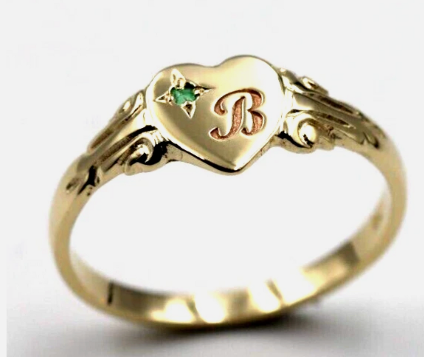 Kaedesigns Genuine 9ct Yellow, Rose or White Gold Green Emerald Heart Signet Ring + Engraving