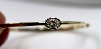 Genuine 14ct Yellow Gold Solid Hinged Bangle 59 x 51m outside diameter Oval Lab Grown Diamond