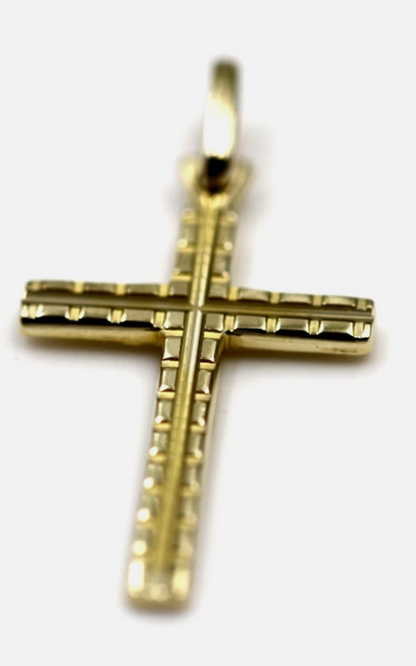 Front view of 9ct yellow gold patterned cross pendant
