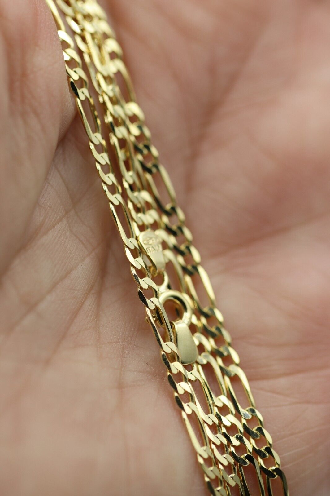 9ct Yellow Gold Diamond Cut Figaro Chain Necklace 4.2grams 50cm 2.5mm