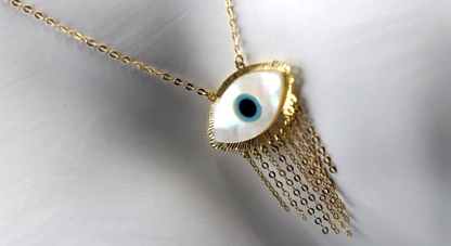 18ct 750 Gold Yellow Gold 43cm Mother Pearl Greek Eye Necklace Chain -Free express post