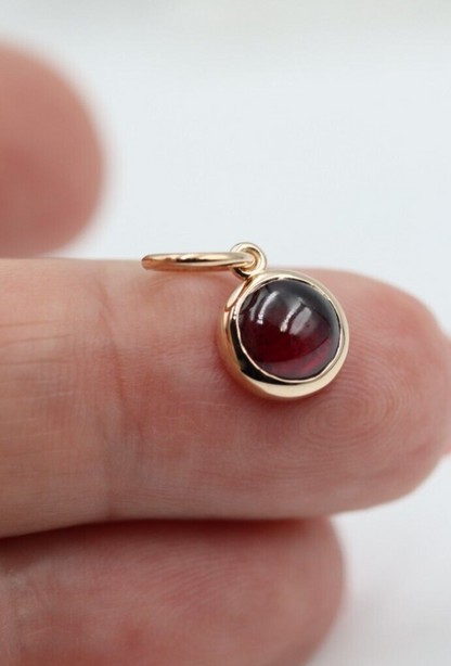 Genuine 9ct 9k Yellow, Rose or White Gold Cabochon Garnet Pendant / Charm