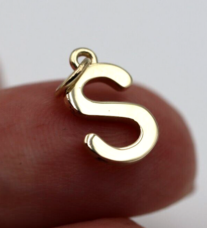 Kaedesigns, Genuine 9ct 9kt Genuine Solid Yellow, Rose or White Gold Initial Pendant S