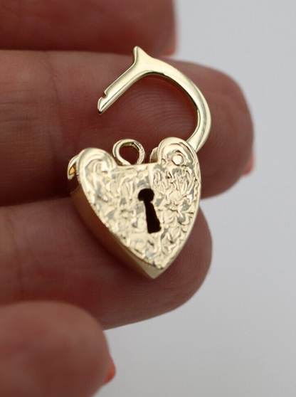 14x20mm 9ct Yellow, Rose or White Gold Filigree Flower Heart Pendant Padlock