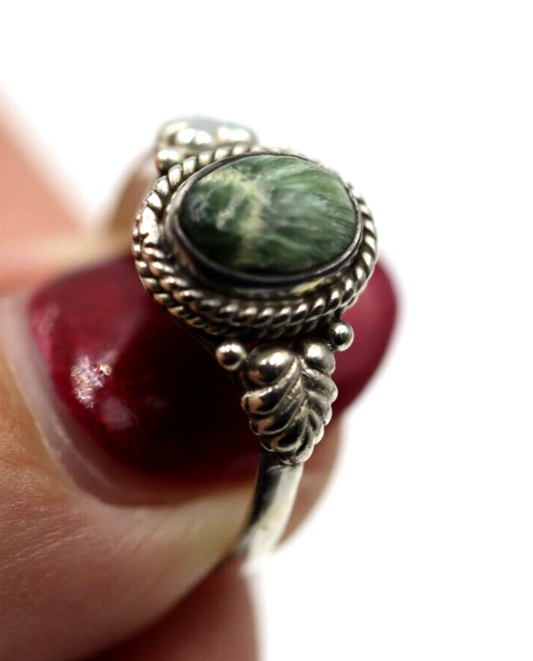 Size N Genuine Sterling Silver 925 Oval Leaf Seraphinite Ring